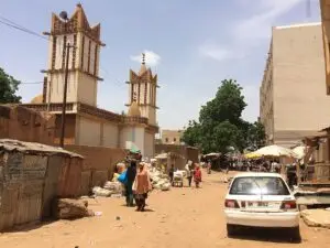 niamey_wikimedia_cc-300x225 المجلس العسكري بالنيجر يعيّن قائدا جديدا لأركان الجيش