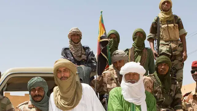 انقلاب-النيجر تمرد مسلح يهز النيجر والقوات الحكومية تعلن استعادة السيطرة تدريجياً