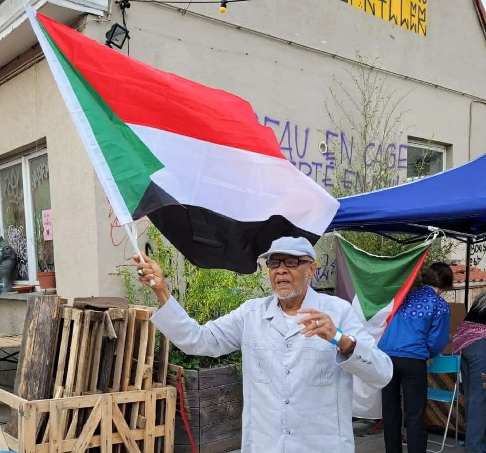 محمد-كبار-غنت الجالية السودانية في غنت.. من "العائلة" إلى التفكك في زمن المنصات الرقمية